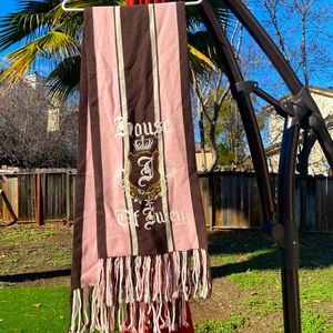 Juicy couture scarf